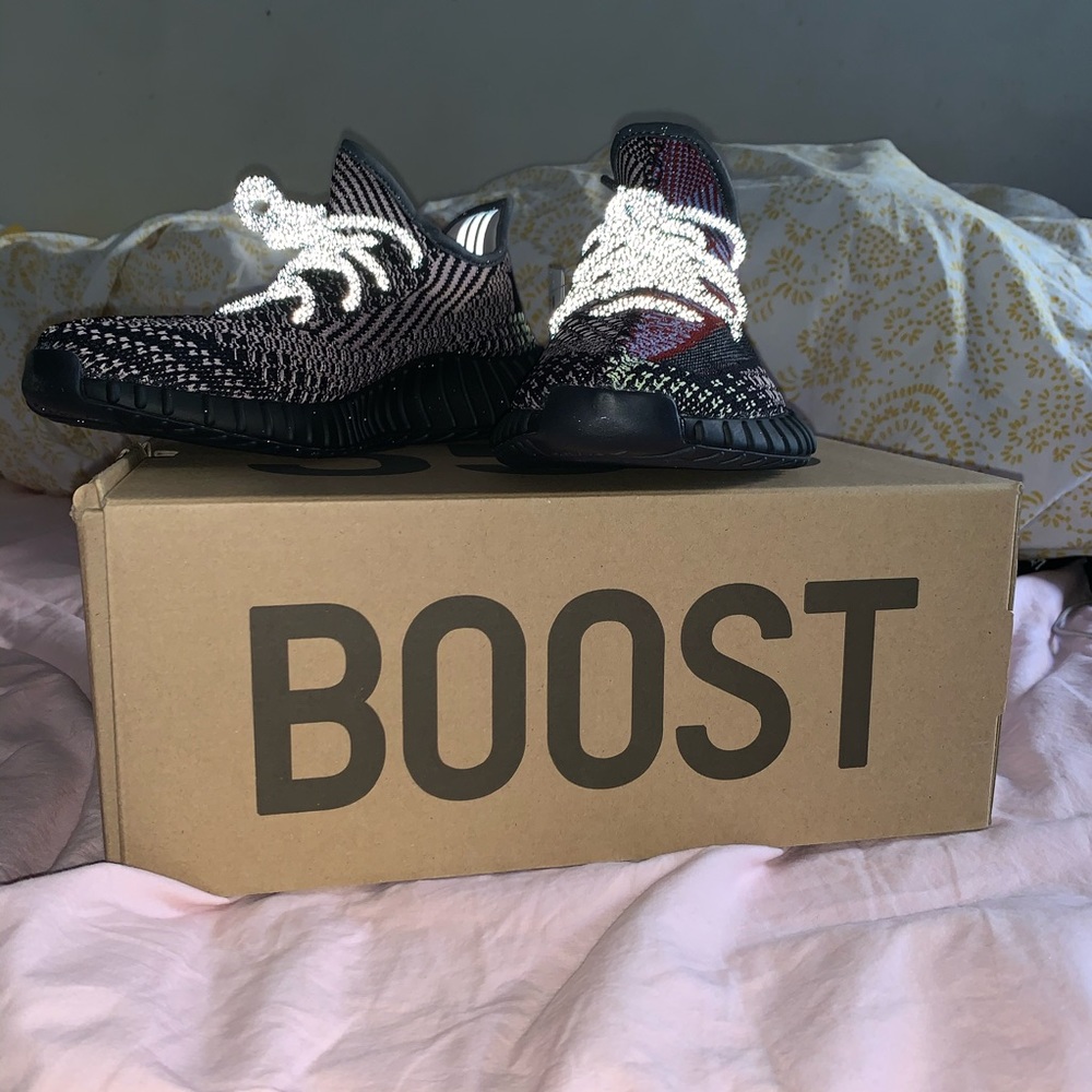 Yeezy 350 Yecheil (Non-reflective) - Picture 5 of 5